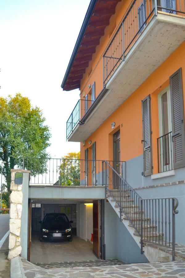 Villa Dei Venti - Comfort Holiday Бергамо Екстериор снимка